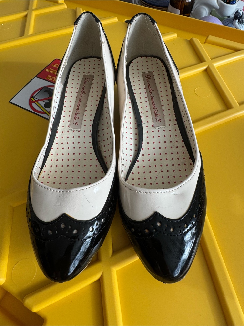 Vintage Inspired Two-Tone Black and White Women's Flats